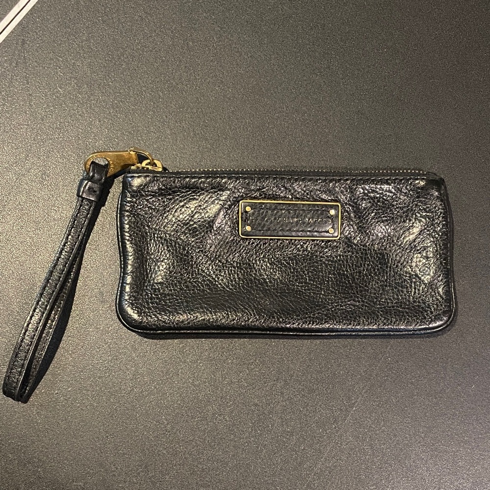 SOLD Marc Jacobs Wallet Wristlet